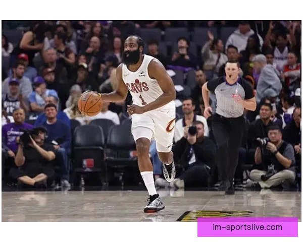 米切尔赞哈登助力球队成功 称没有团队协作无法走到今天